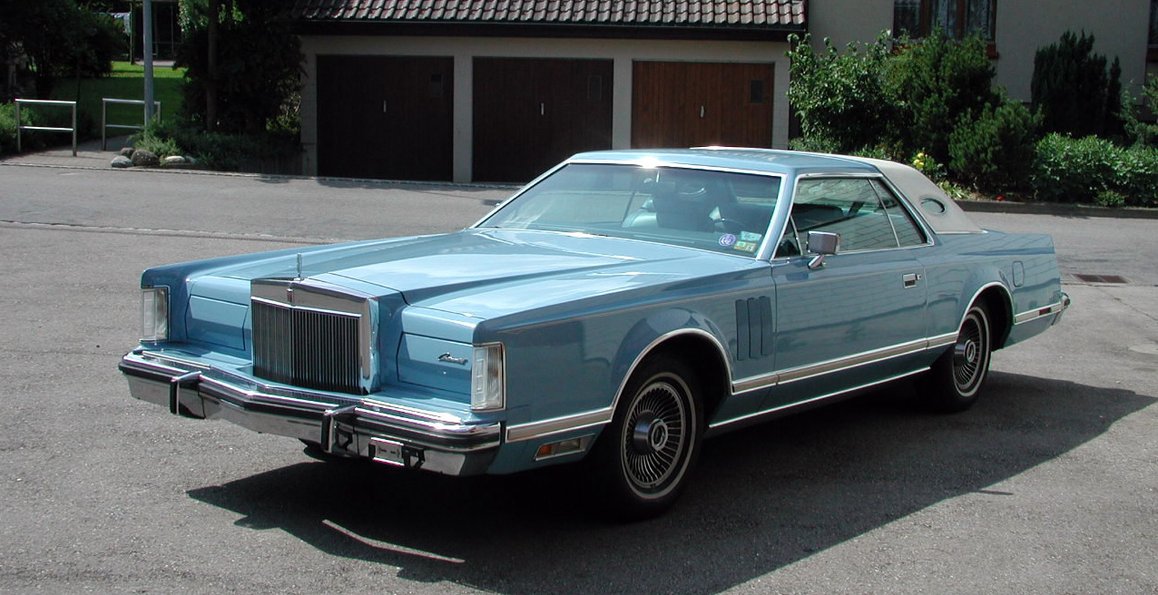 1978 Continental Mark V Luxury Group in Wedgewood Blue and White