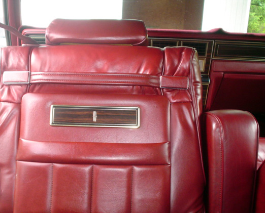 1980 Continental Mark VI Signature Series seat w/woodtone inserts and map pockets