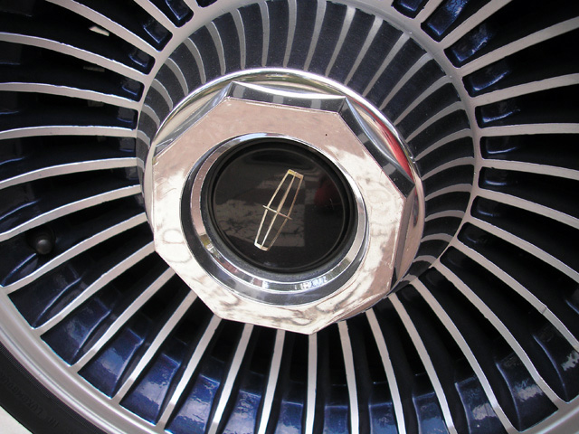 1979 Continental Mark V Bill Blass turbine styled wheels 