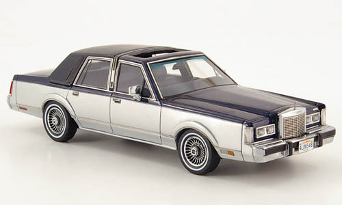 Neo / American Excellence - 1986 Lincoln Town Car two tone blue/silver