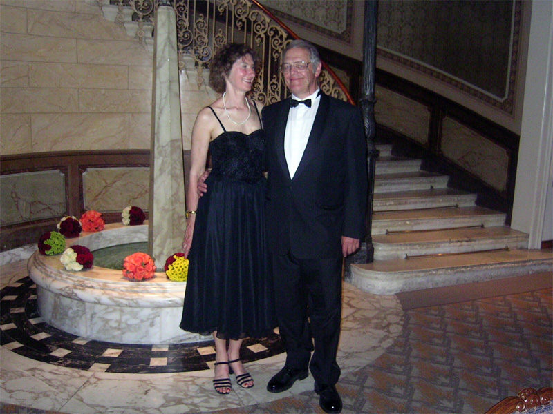 President of Lincoln & Continental Club LCCE - Theo Rais with wife Christine 